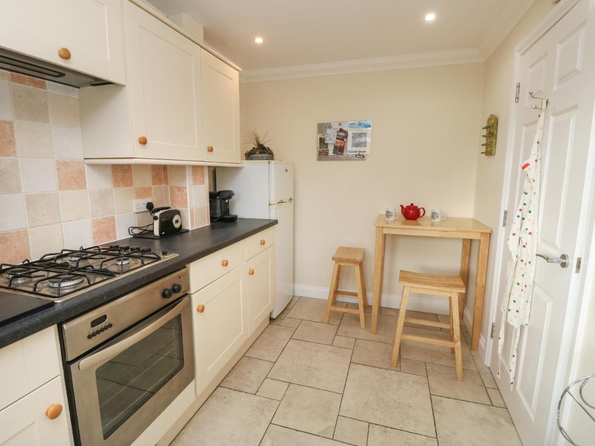 Hurst View Freshwater Exterior foto